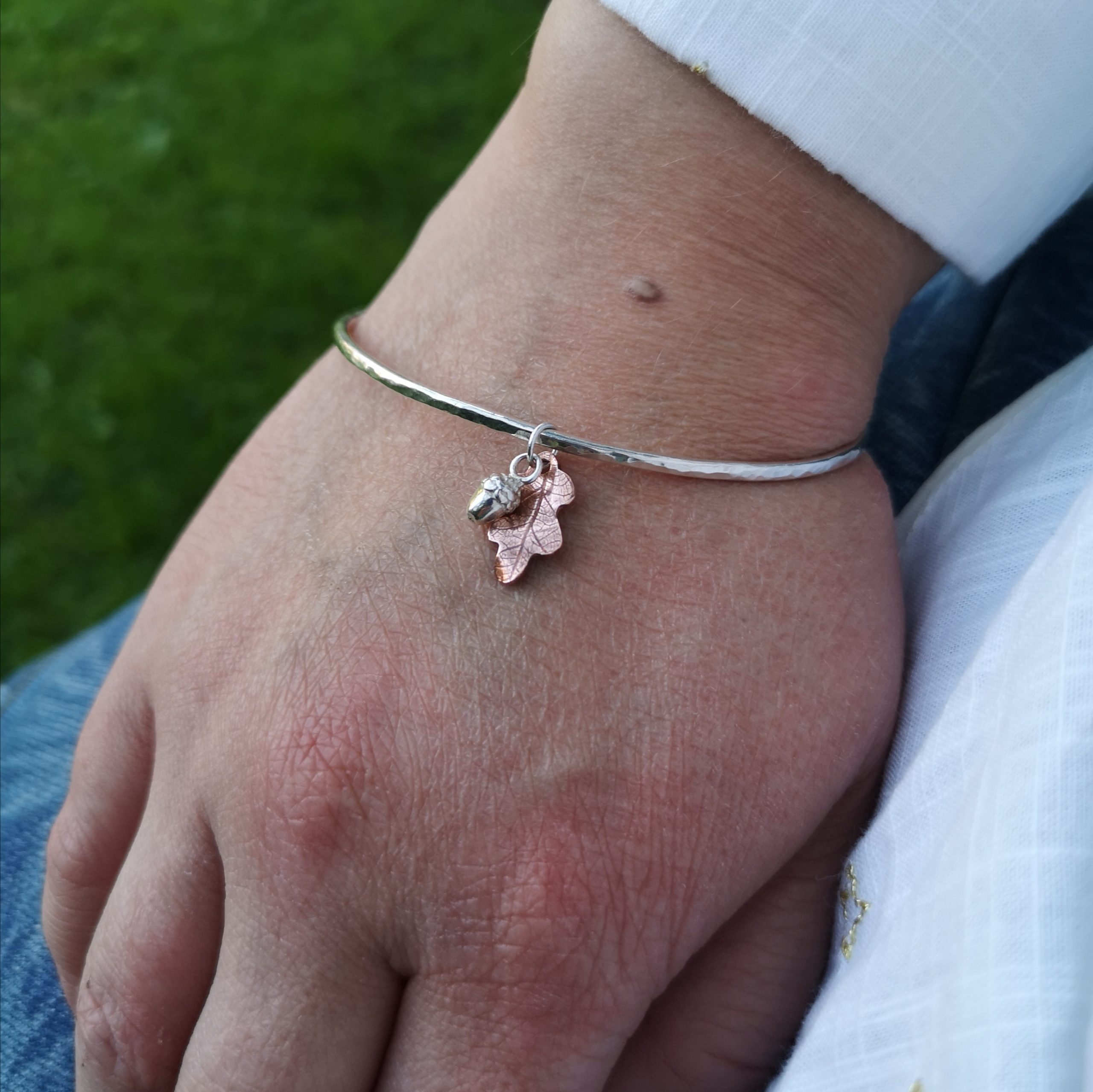 Handmade Copper Oak Leaf Acorn Bangle - Image 8