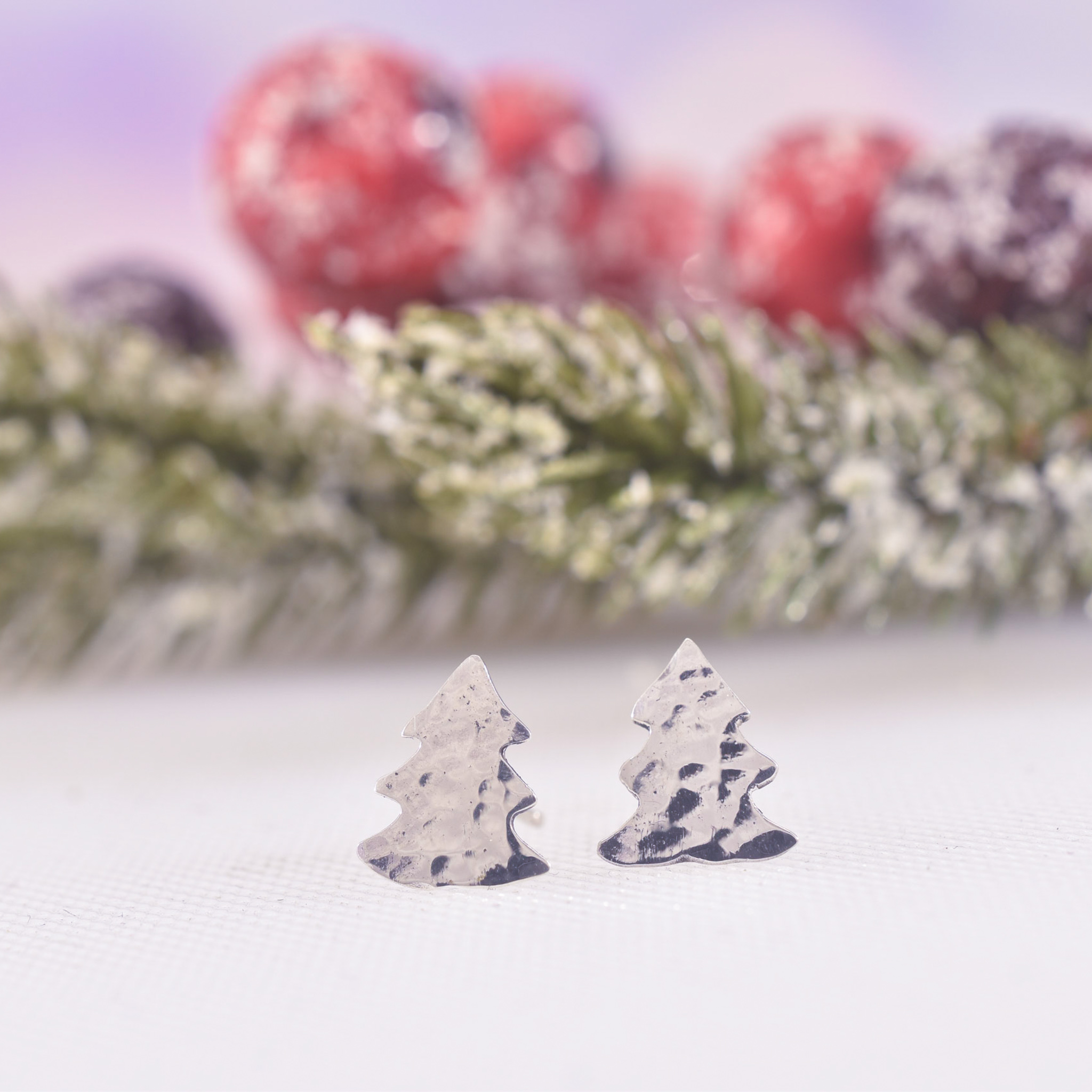 Silver hammered little christmas tree studs